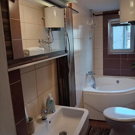 Apartman M Dvor 88
