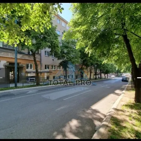 M Dvor 88 Apartman